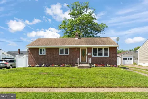 1769 40th St, Pennsauken, NJ 08110
