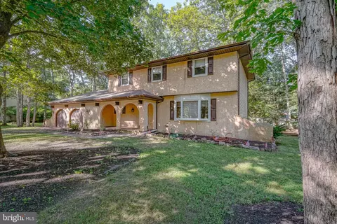 12 Washburne Ave, Berlin, NJ 08009