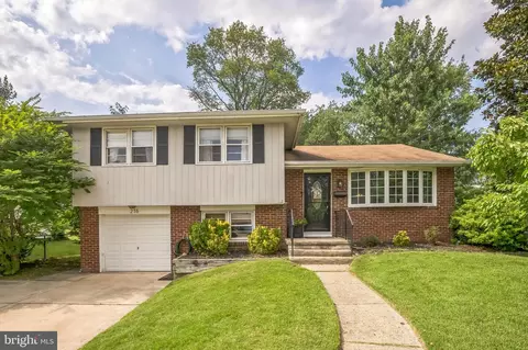 216 N Brookfield Rd, Cherry Hill, NJ 08034