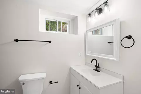 Bath - 116 Rhoads Ave, Haddonfield, NJ 08033 photo 4 of 5