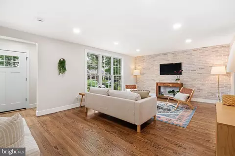 Living - 116 Rhoads Ave, Haddonfield, NJ 08033 photo 2 of 3