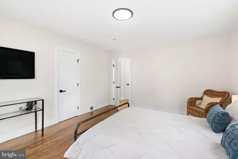 Bedroom - 116 Rhoads Ave, Haddonfield, NJ 08033 photo 2 of 5
