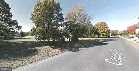 2107 Cooper Rd, Atco, NJ 08004