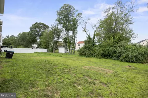 Exterior - 161 Ciseley Dr, Sicklerville, NJ 08081 photo 4 of 4