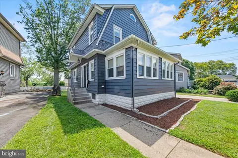 22 Harding Ave, Oaklyn, NJ 08107