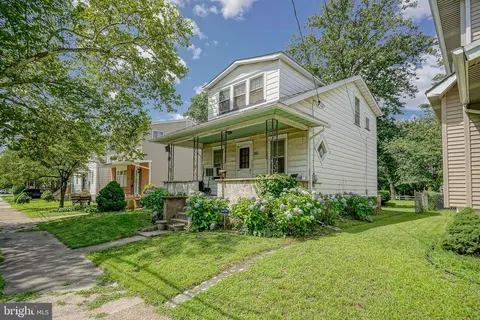 4749 Poplar Ave, Pennsauken, NJ 08109