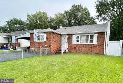 420 Winthrop Ave, Mount Ephraim, NJ 08059