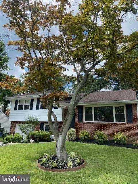 510 Salsbury Rd, Cherry Hill, NJ 08034