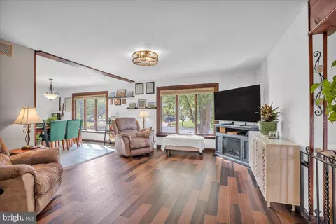 Living - 32 Millbridge Rd, Clementon, NJ 08021 photo 1 of 1