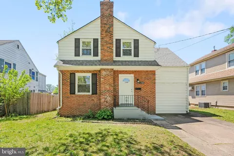 1765 Hillcrest Ave, Pennsauken, NJ 08110