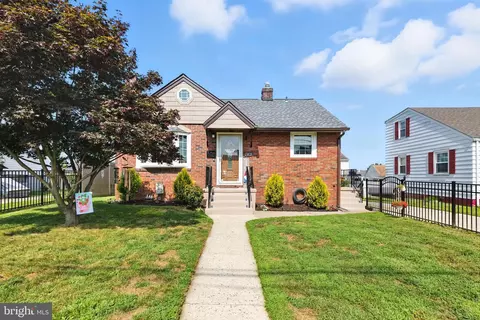 156 Princeton Ave, Bellmawr, NJ 08031