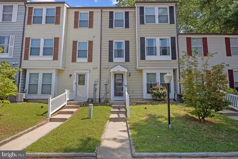 2703 Greenwood Dr, Lindenwold, NJ 08021