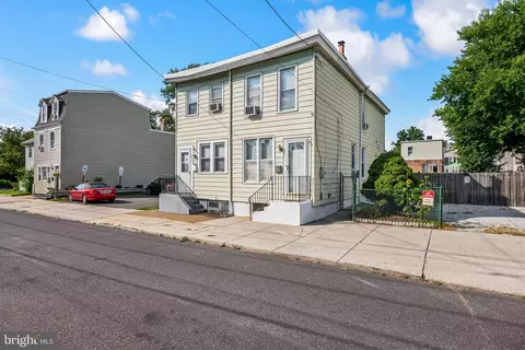 313 Hudson St, Gloucester City, NJ 08030