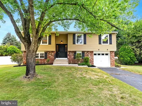 Exterior - 28 Dunham Loop, Berlin, NJ 08009 photo 3 of 12