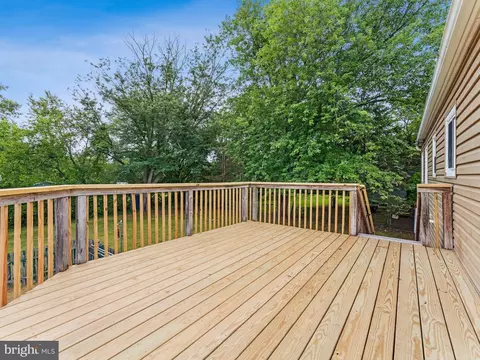 Exterior - 28 Dunham Loop, Berlin, NJ 08009 photo 4 of 12
