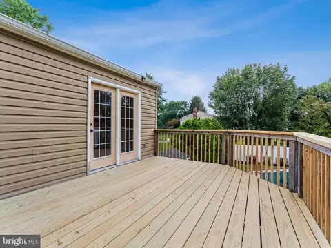 Exterior - 28 Dunham Loop, Berlin, NJ 08009 photo 5 of 12