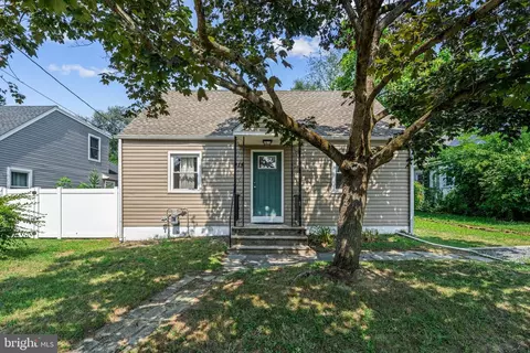 415 Center Ave, Runnemede, NJ 08078