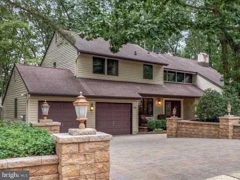 66 Woodstone Dr, Voorhees, NJ 08043