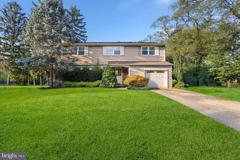307 Provincetown Cir, Cherry Hill, NJ 08034