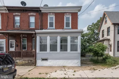 424 Hunter St, Gloucester City, NJ 08030