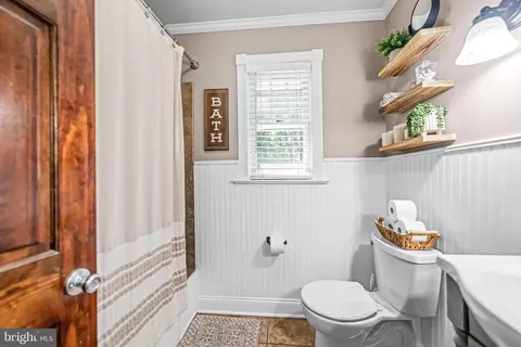 2 Smithfield Ave, Berlin, NJ 08009 photo 26