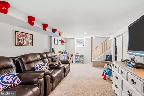 2 Smithfield Ave, Berlin, NJ 08009 photo 33