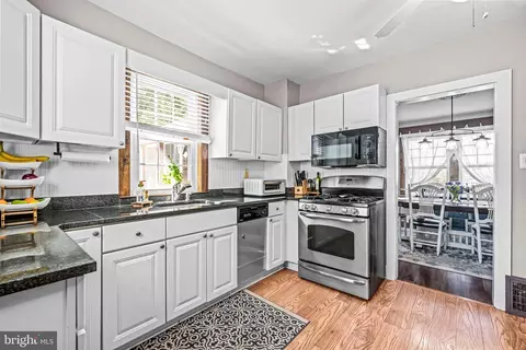 2 Smithfield Ave, Berlin, NJ 08009 photo 21