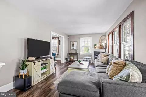 2 Smithfield Ave, Berlin, NJ 08009 photo 7