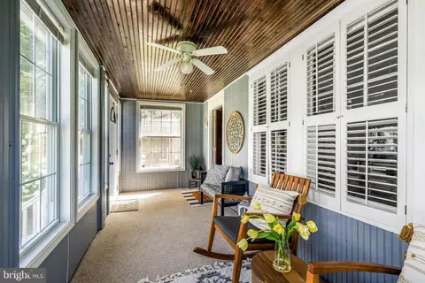 2 Smithfield Ave, Berlin, NJ 08009 photo 6