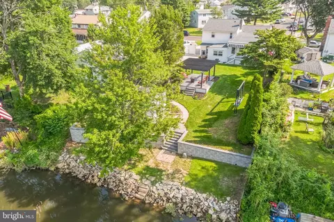 View/Area - 841 W 3rd Ave, Runnemede, NJ 08078 photo 6 of 8