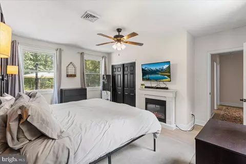 Bedroom - 91 Wright Ave, Pine Hill, NJ 08021 photo 2 of 6