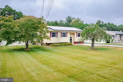 2207 5th St, Atco, NJ 08004