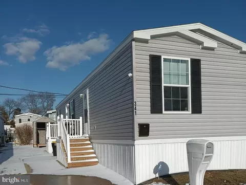 1405 Farrell Ave #341, Cherry Hill, NJ 08002