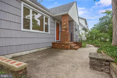 Exterior - 101 Hemlock Ave, Laurel Springs, NJ 08021 photo 3 of 5