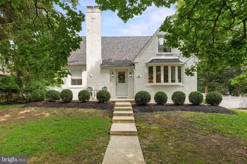 18 E Ormond Ave, Cherry Hill, NJ 08034
