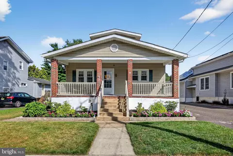9 Harvard Ave, Stratford, NJ 08084