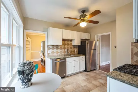208 E Pine St, Audubon, NJ 08106 photo 16