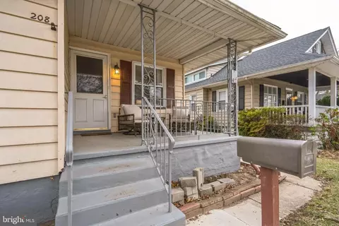 208 E Pine St, Audubon, NJ 08106 photo 4