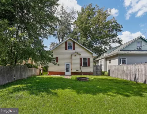 208 E Pine St, Audubon, NJ 08106 photo 40