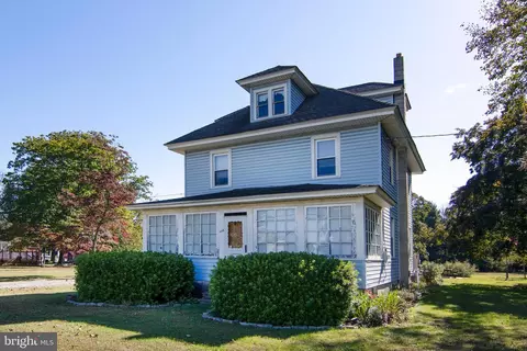 546 Williamstown Rd, Berlin, NJ 08009