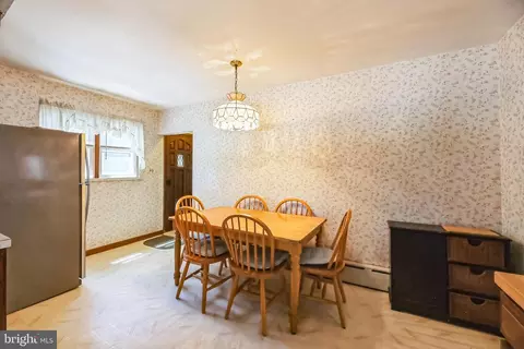 Dining - 126 E Linden Ave, Lindenwold, NJ 08021 photo 1 of 1