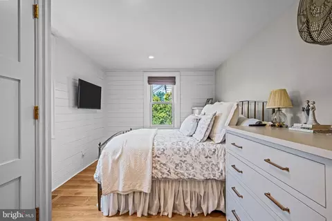 Bedroom - 38 Tanner St, Haddonfield, NJ 08033 photo 3 of 8