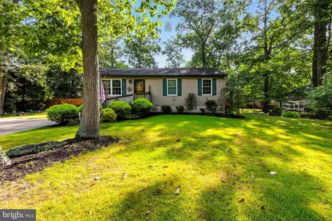 30 Cedar Hill Dr, Sicklerville, NJ 08081