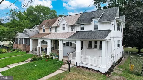 220 Oak St, Audubon, NJ 08106