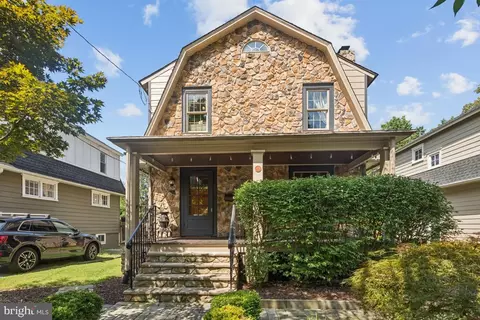 44 Evergreen Ln, Haddonfield, NJ 08033