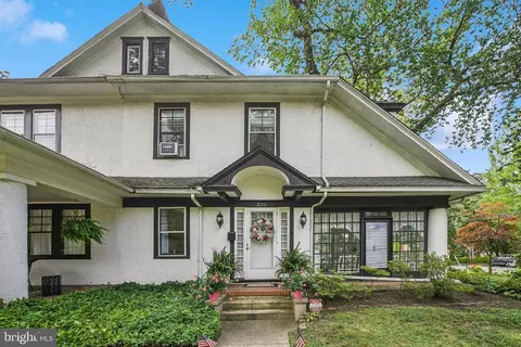 220 Volans St, Merchantville, NJ 08109