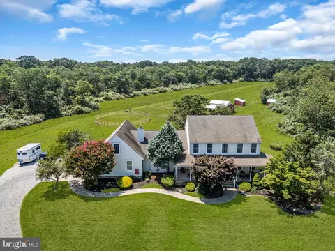 717 Pestleton Rd, Waterford Works, NJ 08089