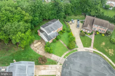 1910 E Country Club Ct, Cherry Hill, NJ 08003