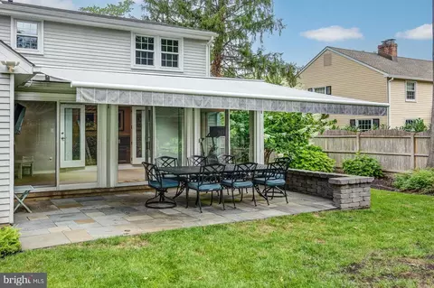 Exterior - 6 Heritage Rd, Haddonfield, NJ 08033 photo 11 of 13