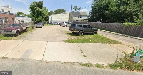 207 Hudson St, Gloucester City, NJ 08030